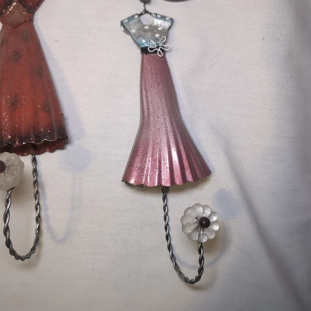 VTG Dress Shape Hooks W/ Wall Mounted Hanger Decorative Hanger Hook 17